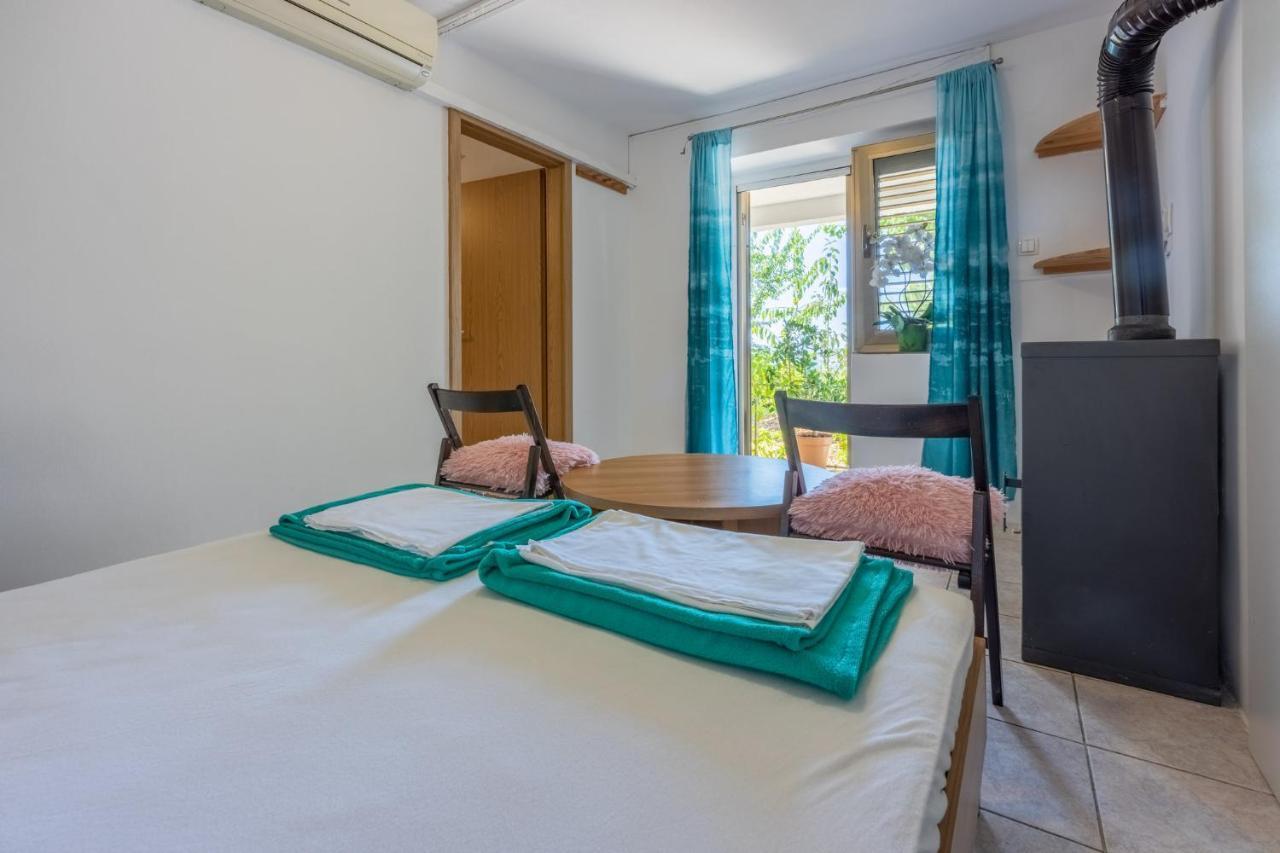 Apartmani Azur Dramalj Exterior photo