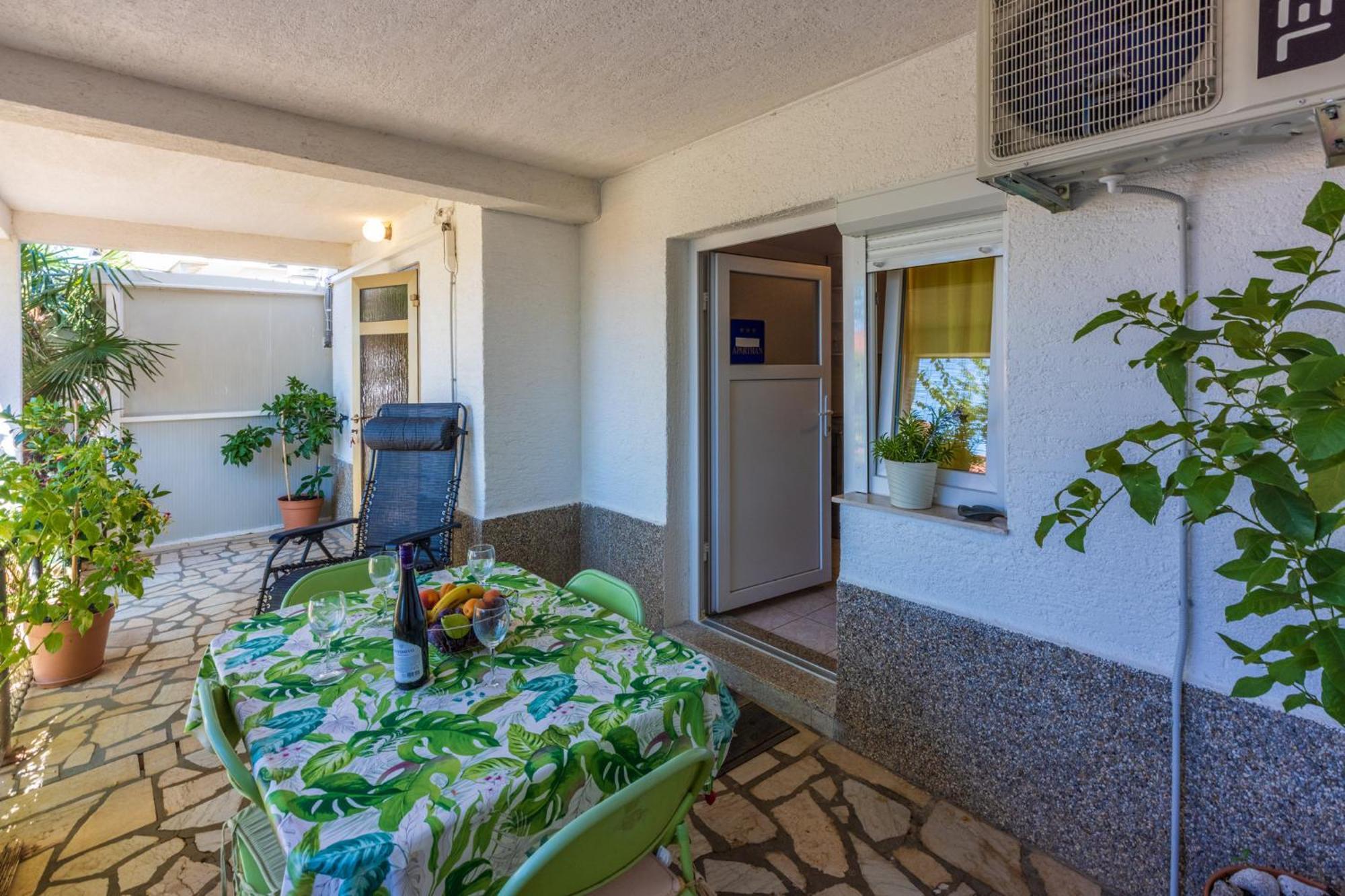 Apartmani Azur Dramalj Room photo